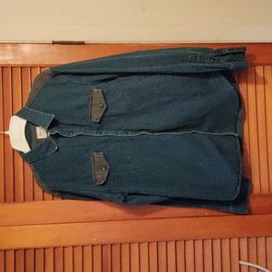Gap woman size large slim fit jean shirt